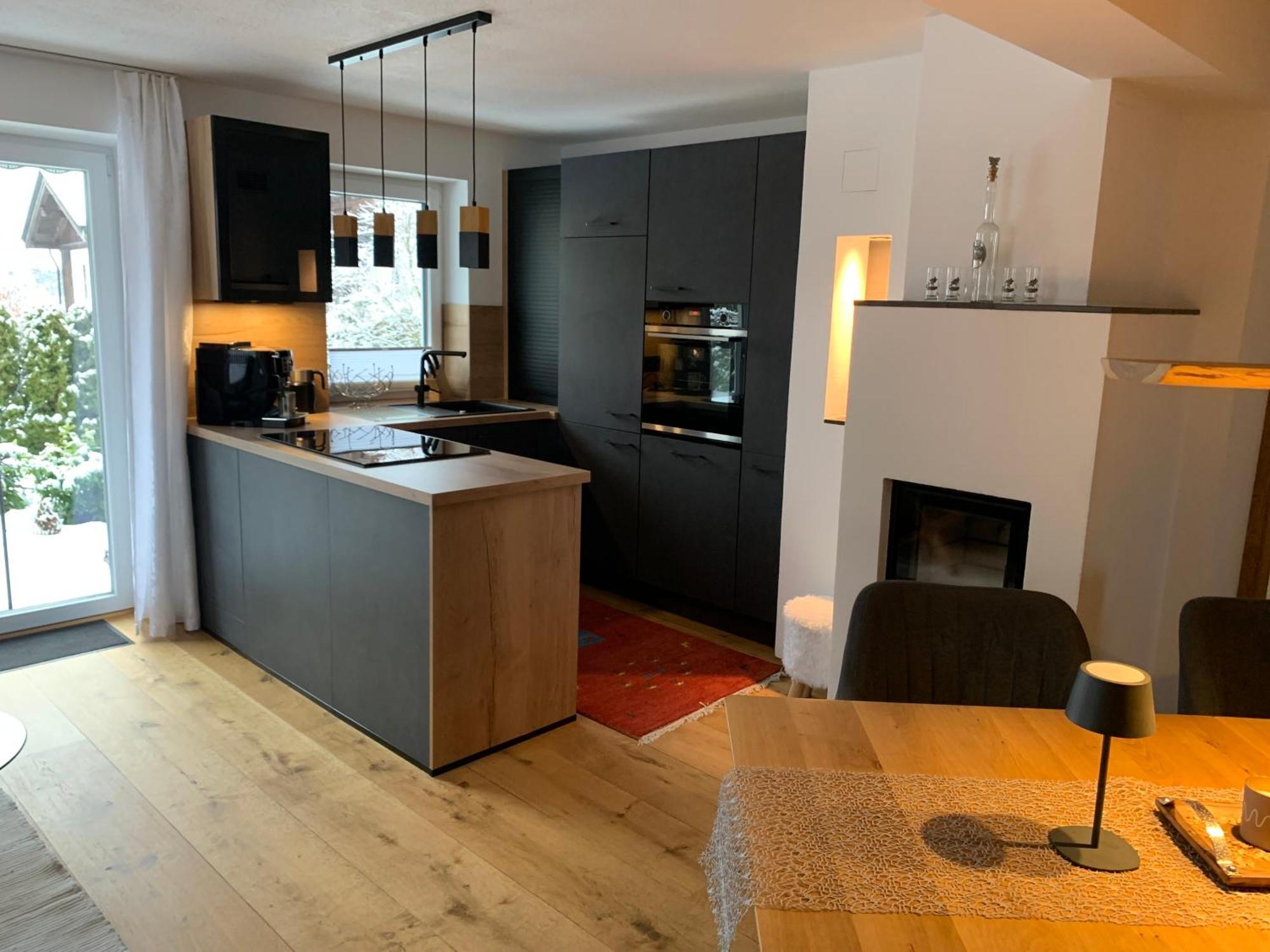 Haus Caecilia Apartment Санкт Мартин бай Лофер Екстериор снимка